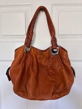 B. Makowsky Brown Pebbled Leather Shoulder Bag Handbag Purse Slouch Hobo